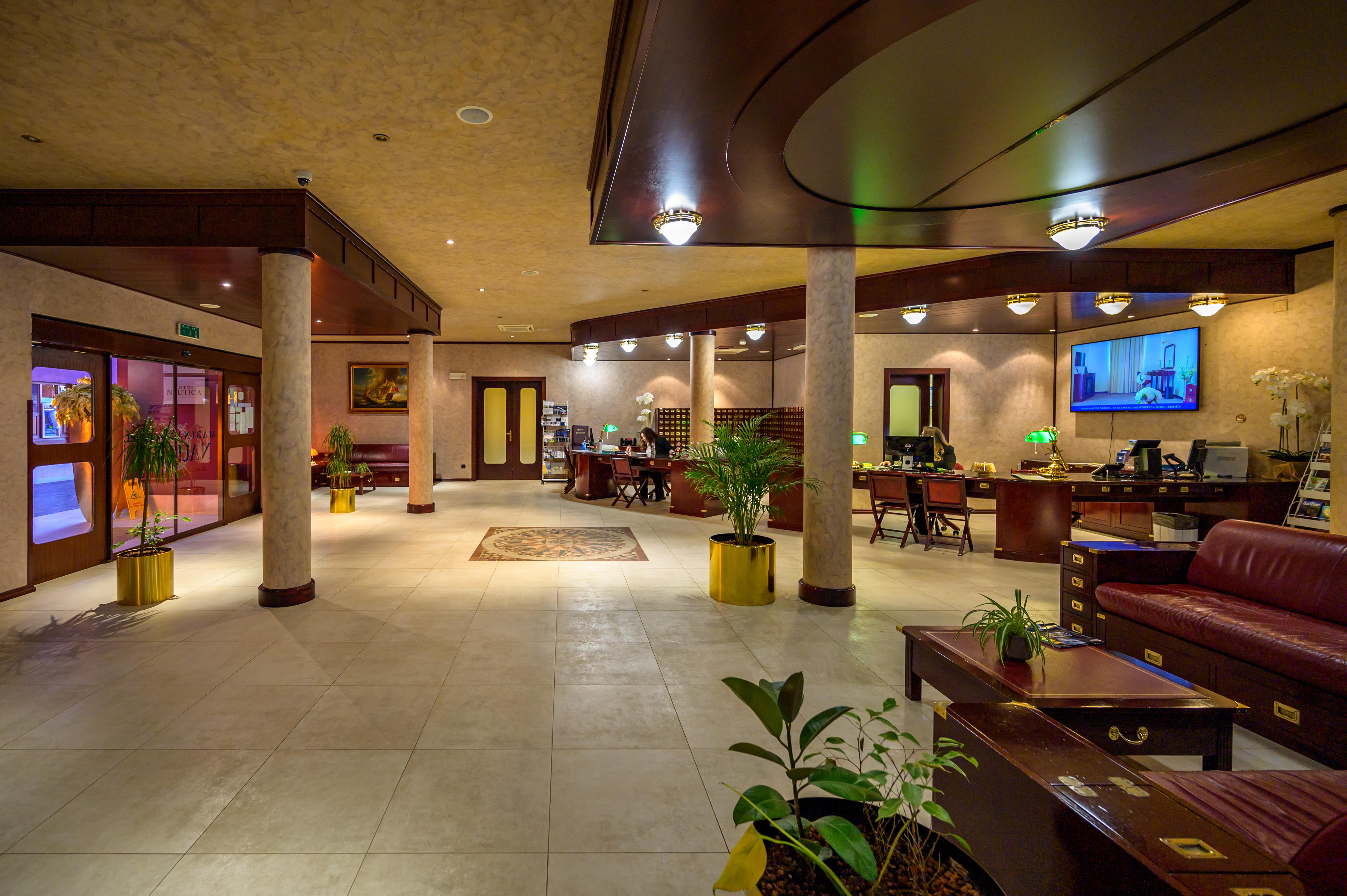 Boutique Hotel Nautica - Spa & Wellness, Free Parking, Pet Friendly Novigrad Istria Εξωτερικό φωτογραφία