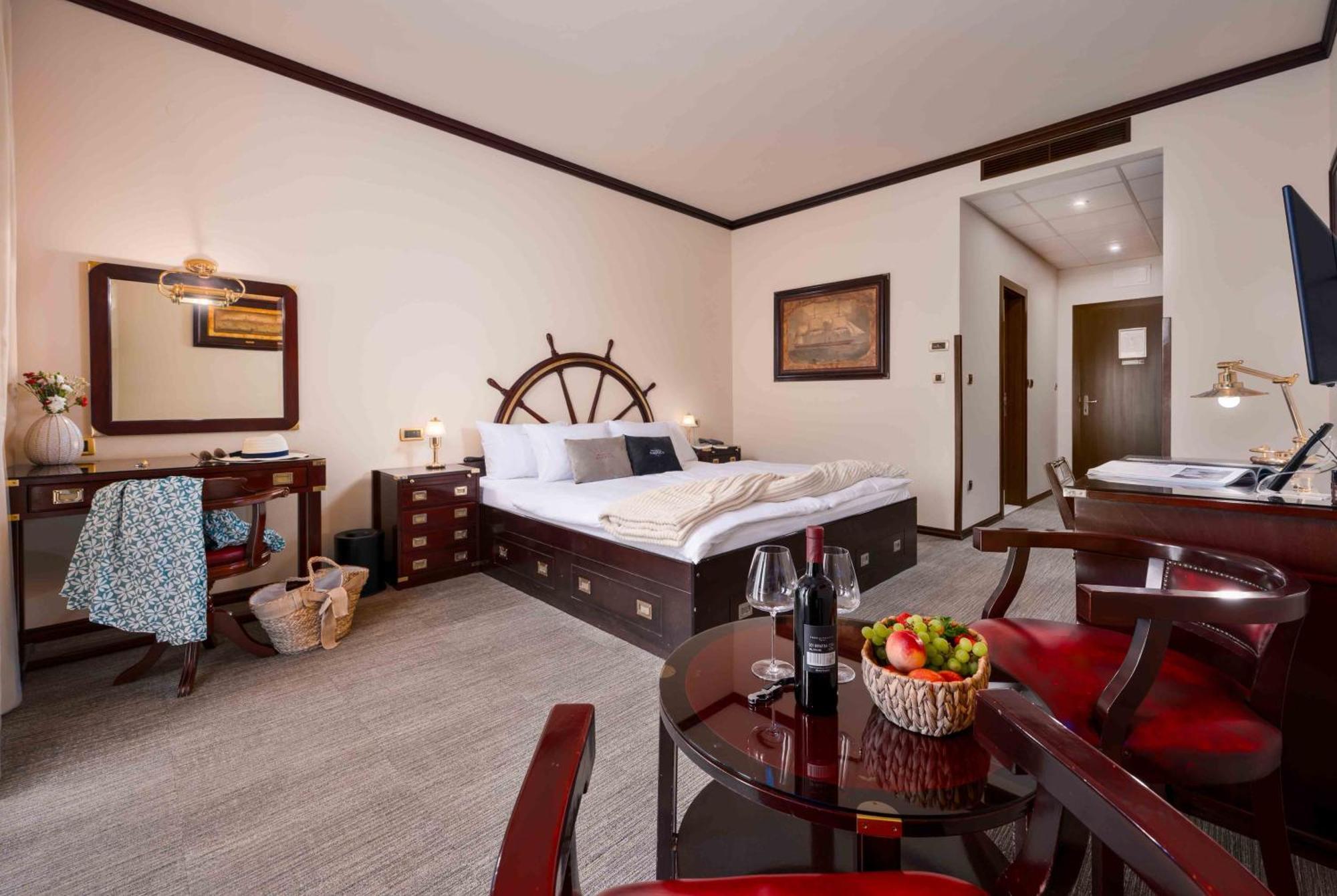 Boutique Hotel Nautica - Spa & Wellness, Free Parking, Pet Friendly Novigrad Istria Εξωτερικό φωτογραφία