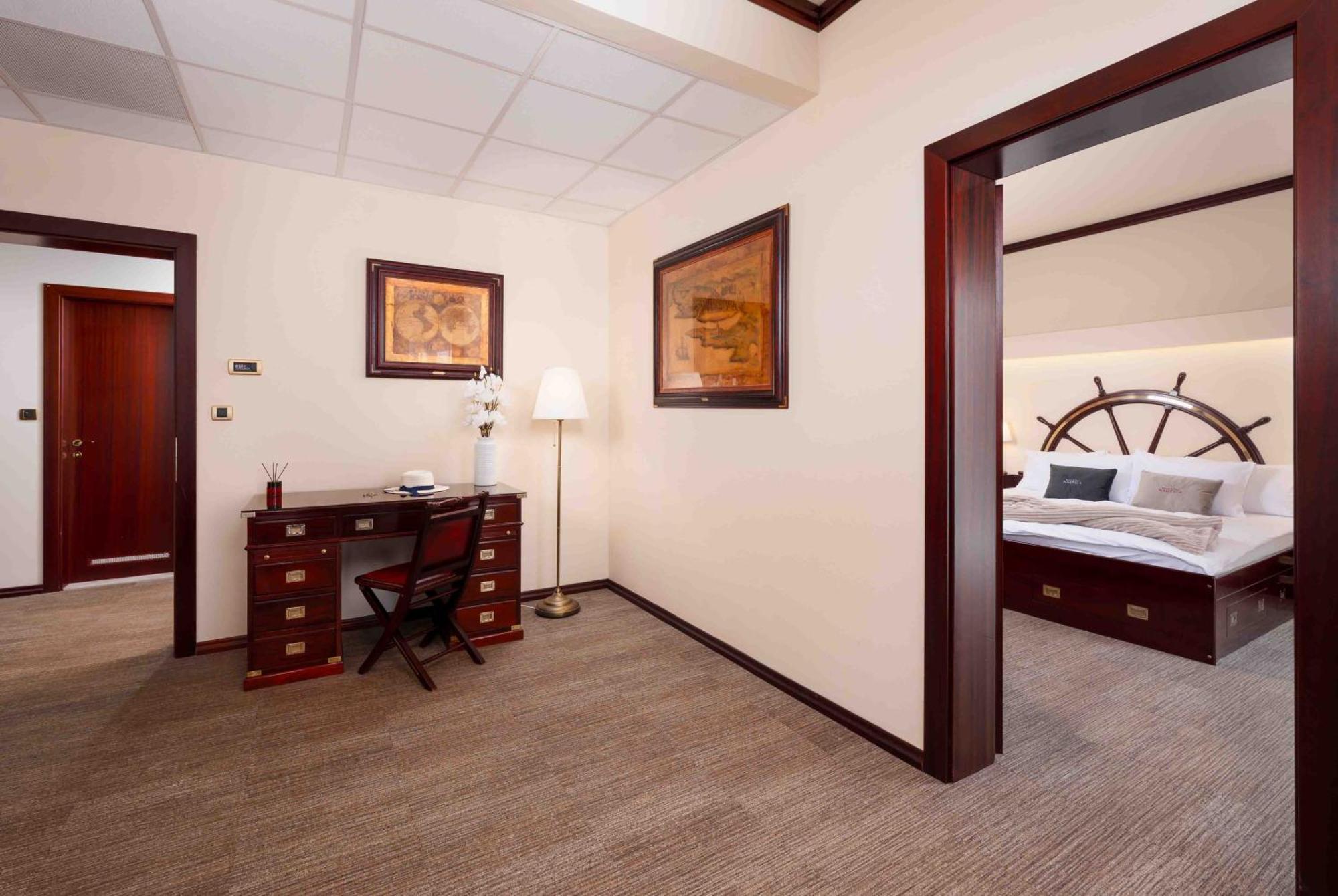 Boutique Hotel Nautica - Spa & Wellness, Free Parking, Pet Friendly Novigrad Istria Δωμάτιο φωτογραφία