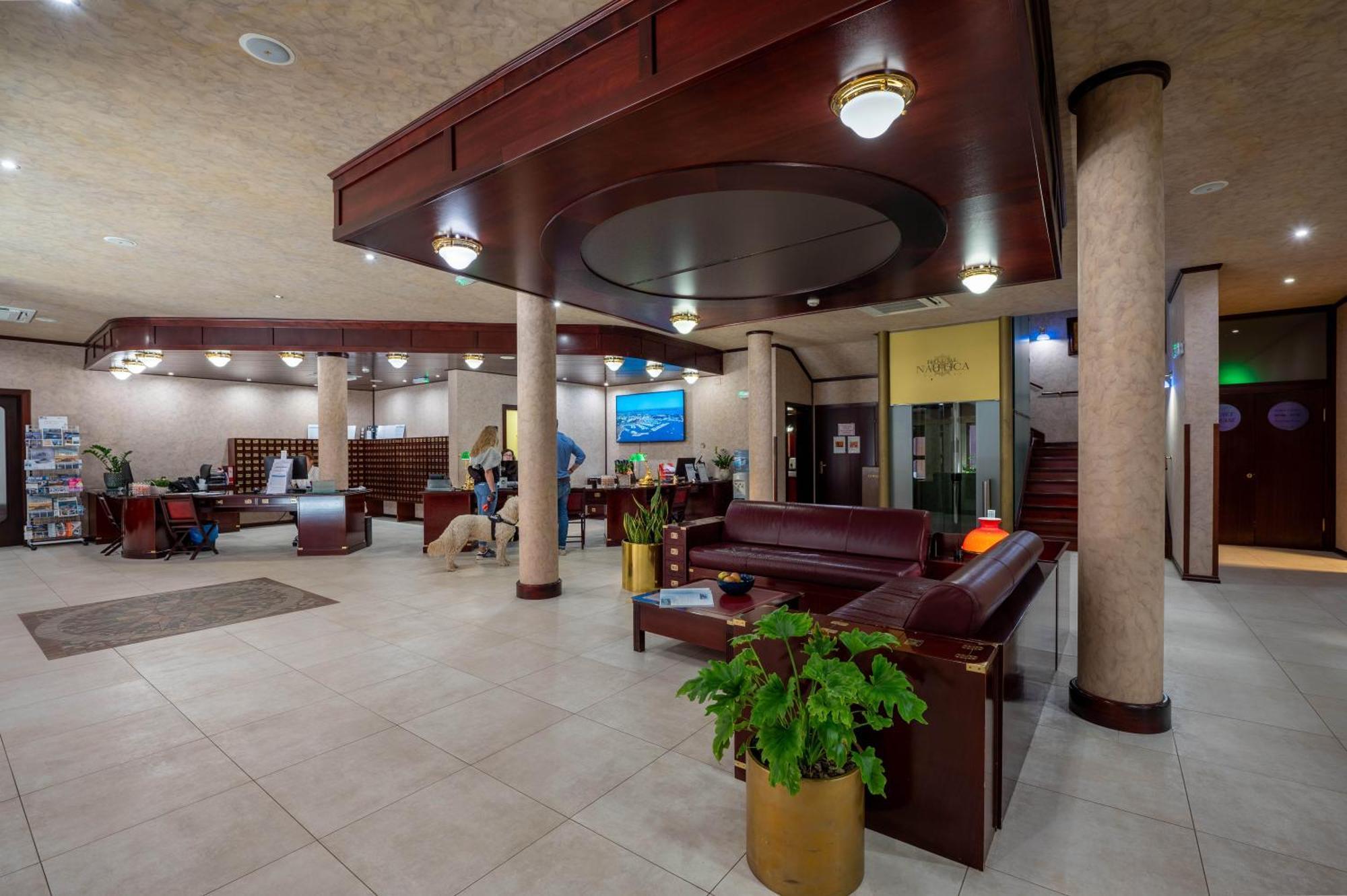 Boutique Hotel Nautica - Spa & Wellness, Free Parking, Pet Friendly Novigrad Istria Εξωτερικό φωτογραφία