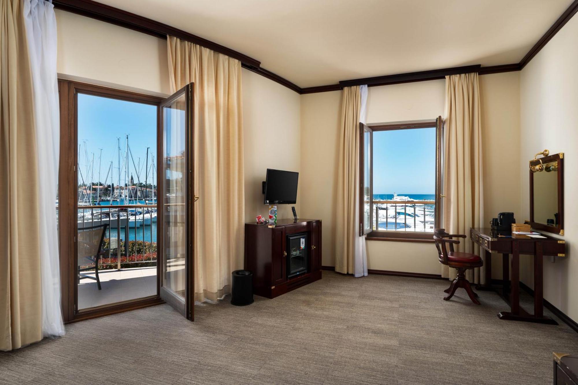 Boutique Hotel Nautica - Spa & Wellness, Free Parking, Pet Friendly Novigrad Istria Δωμάτιο φωτογραφία