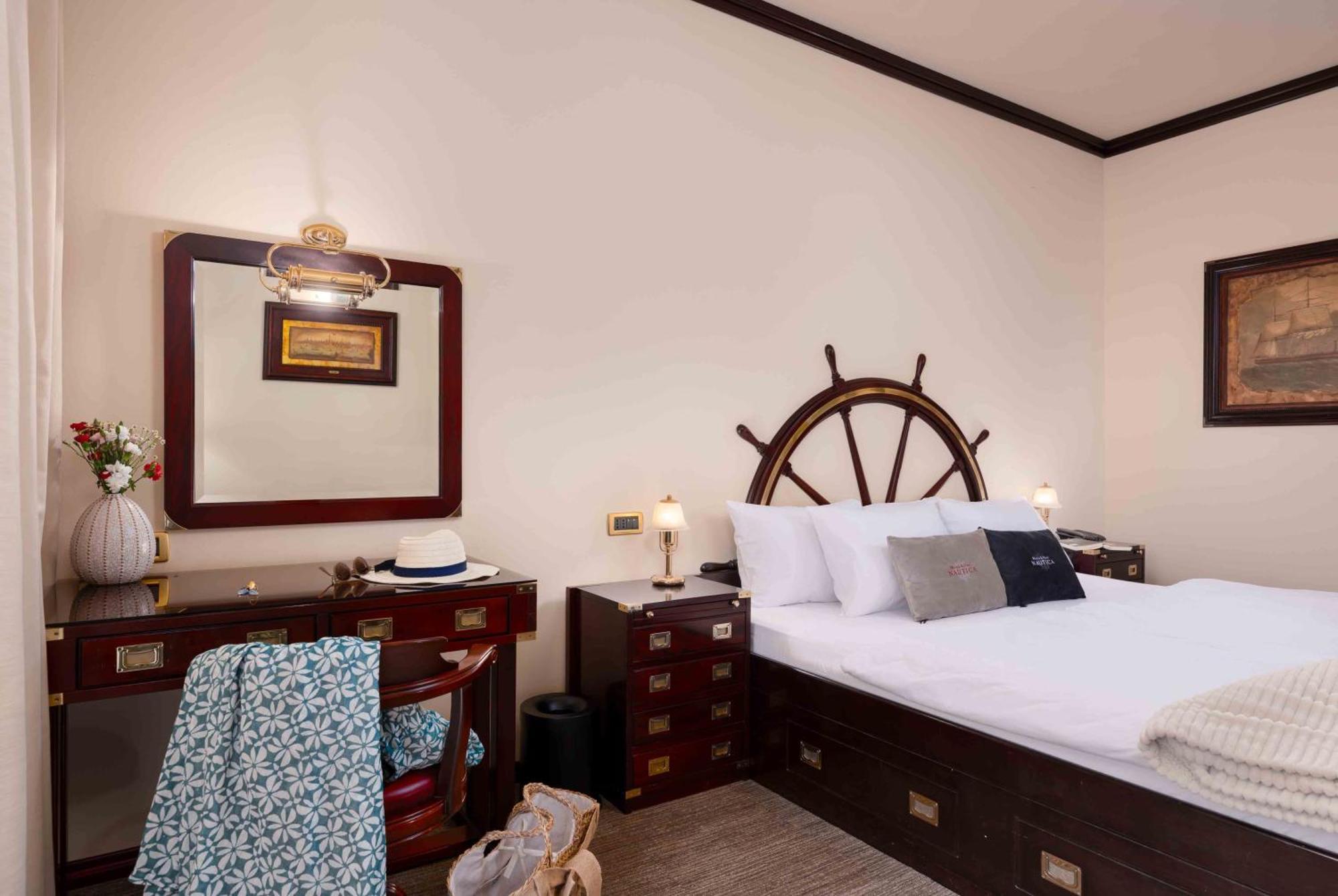 Boutique Hotel Nautica - Spa & Wellness, Free Parking, Pet Friendly Novigrad Istria Δωμάτιο φωτογραφία